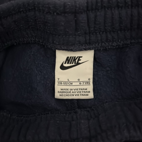 Nike Kids Sweatsuit set in Navy and Yellow - Picture 6 of 6